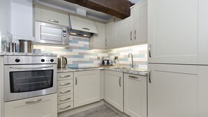 Apartment | Eigene Küche