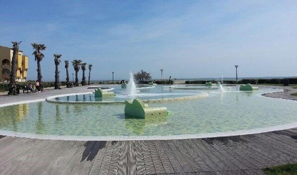 Pool - Beachfront Villa, 2 Rooms, 4 Guests - Port Leucate (Port Leucate)