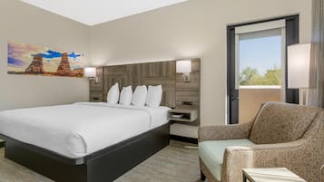 Escritorio, espacio para trabajar con laptop y cunas gratuitas