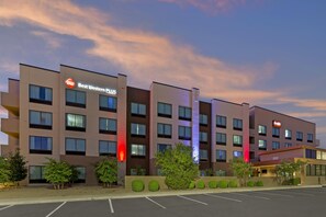 Exterior - Best Western Plus Executive Residency Phoenix North Happy Valley (Phoenix)