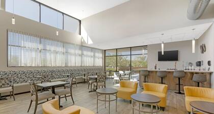 Best Western Plus Executive Residency Phoenix North Happy Valley