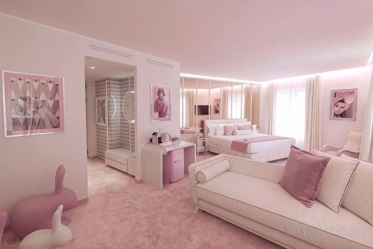 Luxe beddengoed, donsdekens, bedden met traagschuimmatrassen