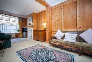 传统独立别墅, 私人浴室, 城市景观 (PP) | 酒廊