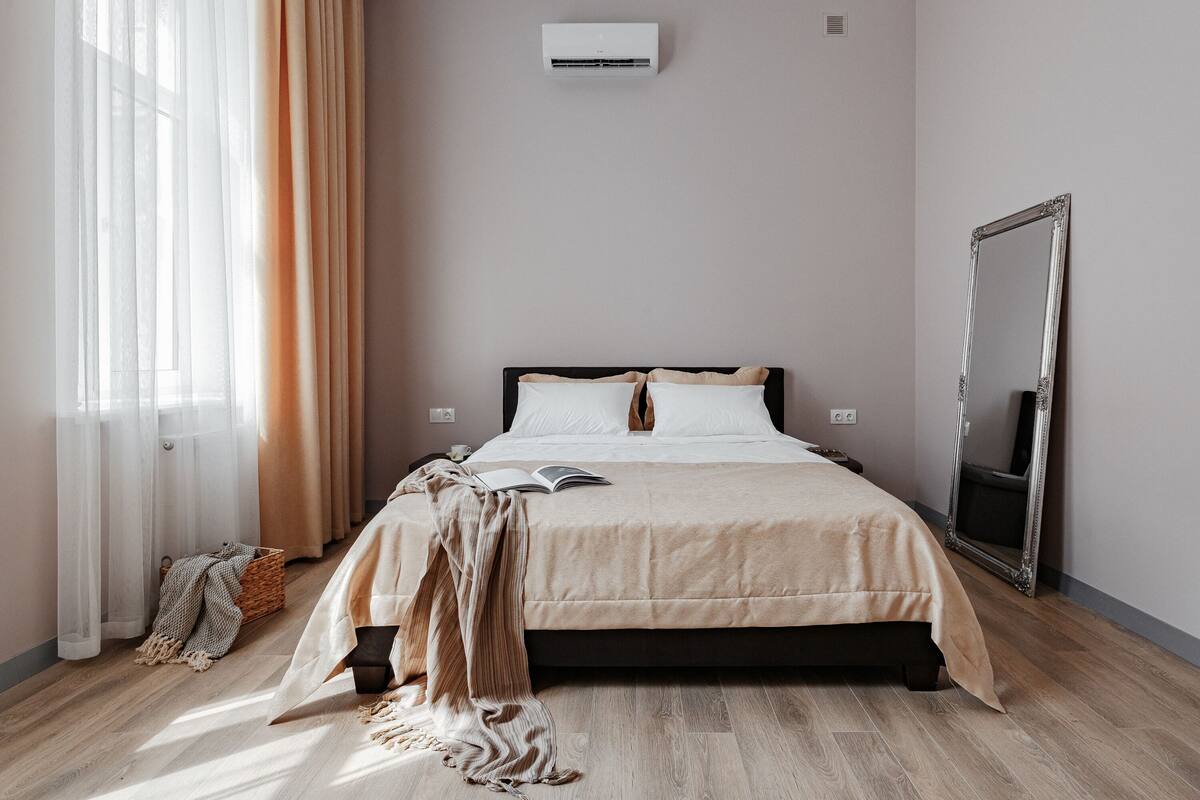 1 bedroom, in-room safe, desk, blackout curtains