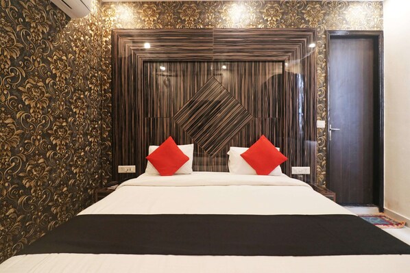 Room - Capital O 47820 Luxury Stay (New Delhi)