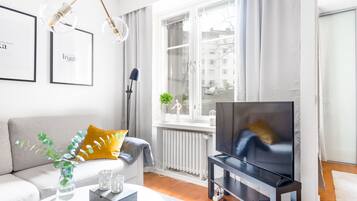 Huoneisto | Oleskelualue | Taulutelevisio