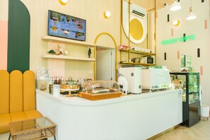 Cafe
