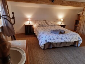 1 多间卧室、熨斗/熨衣板、旅行婴儿床、免费 WiFi