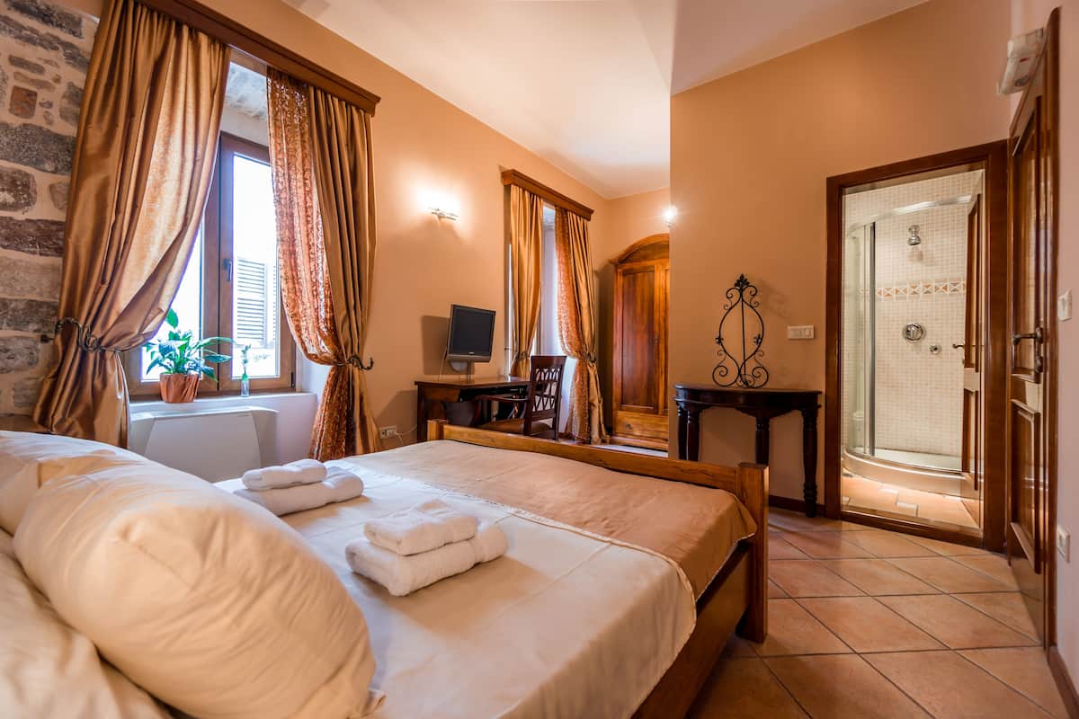 Classic Double Room | 1 bedroom, premium bedding, individually decorated