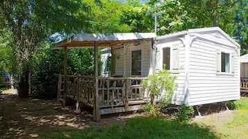 Mobile Home, 2 Bedrooms | Terrace/patio