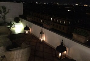 Terrace/patio - Luxury 10thfloor Penthouse Stunning View Over Rome. Big Terrace (Roma)