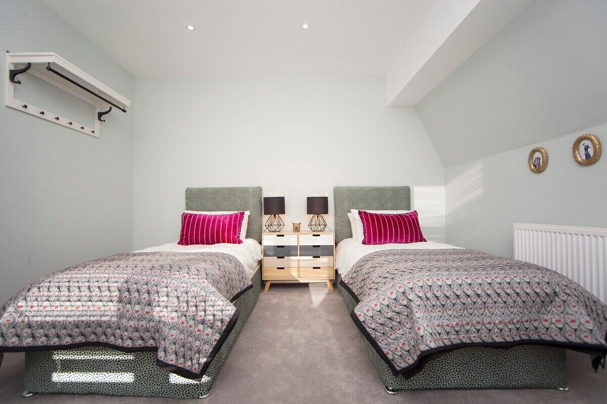 2 bedrooms, free WiFi