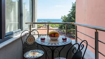 Junior Studio Suite, Multiple Beds, Non Smoking, Sea View | Balcony view