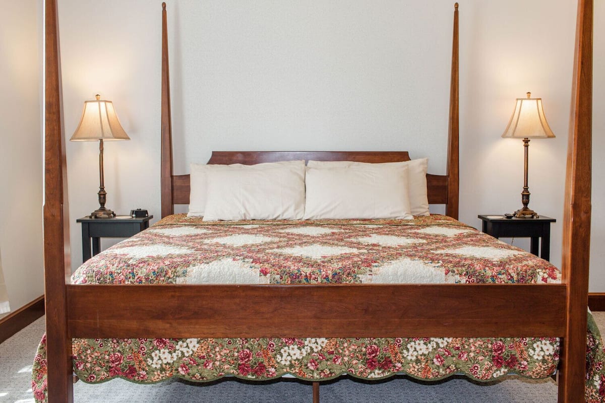 Habitación de lujo | Wifi gratis, decoración personalizada y muebles diferentes