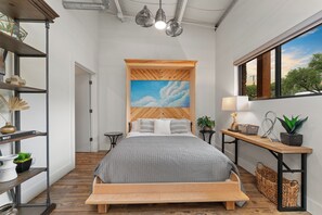2 slaapkamers, een strijkplank/strijkijzer, gratis wifi, beddengoed