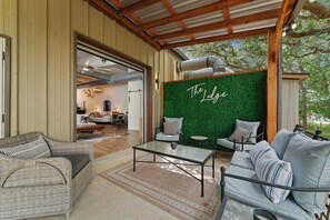 Terrace/patio - The Bonnie (Bulverde)