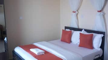 Desk, blackout curtains, free WiFi, bed sheets