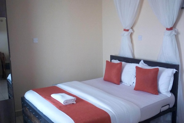 Desk, blackout drapes, WiFi (free), bed sheets