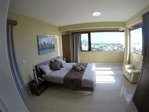 2 chambres, chambres insonorisées, fer et planche à repasser, Wi-Fi