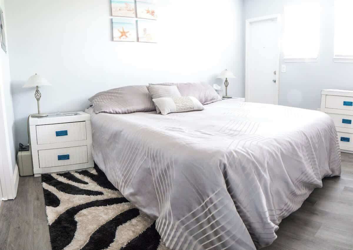 1 bedroom, iron/ironing board, travel cot, free WiFi