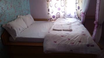 Desk, free WiFi, bed sheets