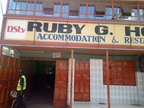 Front of property - Ruby G Hotel and Club (Ruiru)