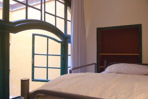 Chambre Double, salle de bains commune (Bunk bed)