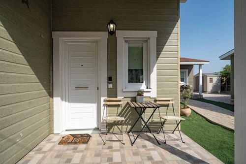 Olympia's Apartments