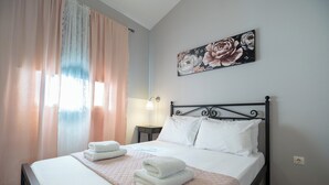 Family Bungalow, 1 Bedroom - Olympia's Apartments (Spata-Artemida)