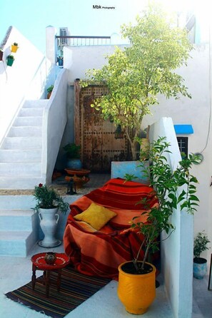 Courtyard - Riad Khmisa (Tetouan)