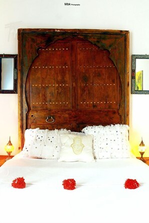 Room - Riad Khmisa (Tetouan)