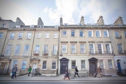 The Georgian Loft Apartment Central Bath