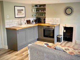 公寓, 私人浴室, 城市景观 (TLA) | 共用厨房 | 大冰箱、微波炉、烤箱、茶具/咖啡用具