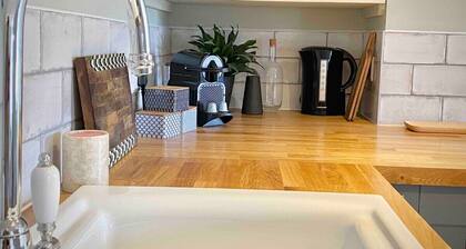 The Georgian Loft Apartment Central Bath