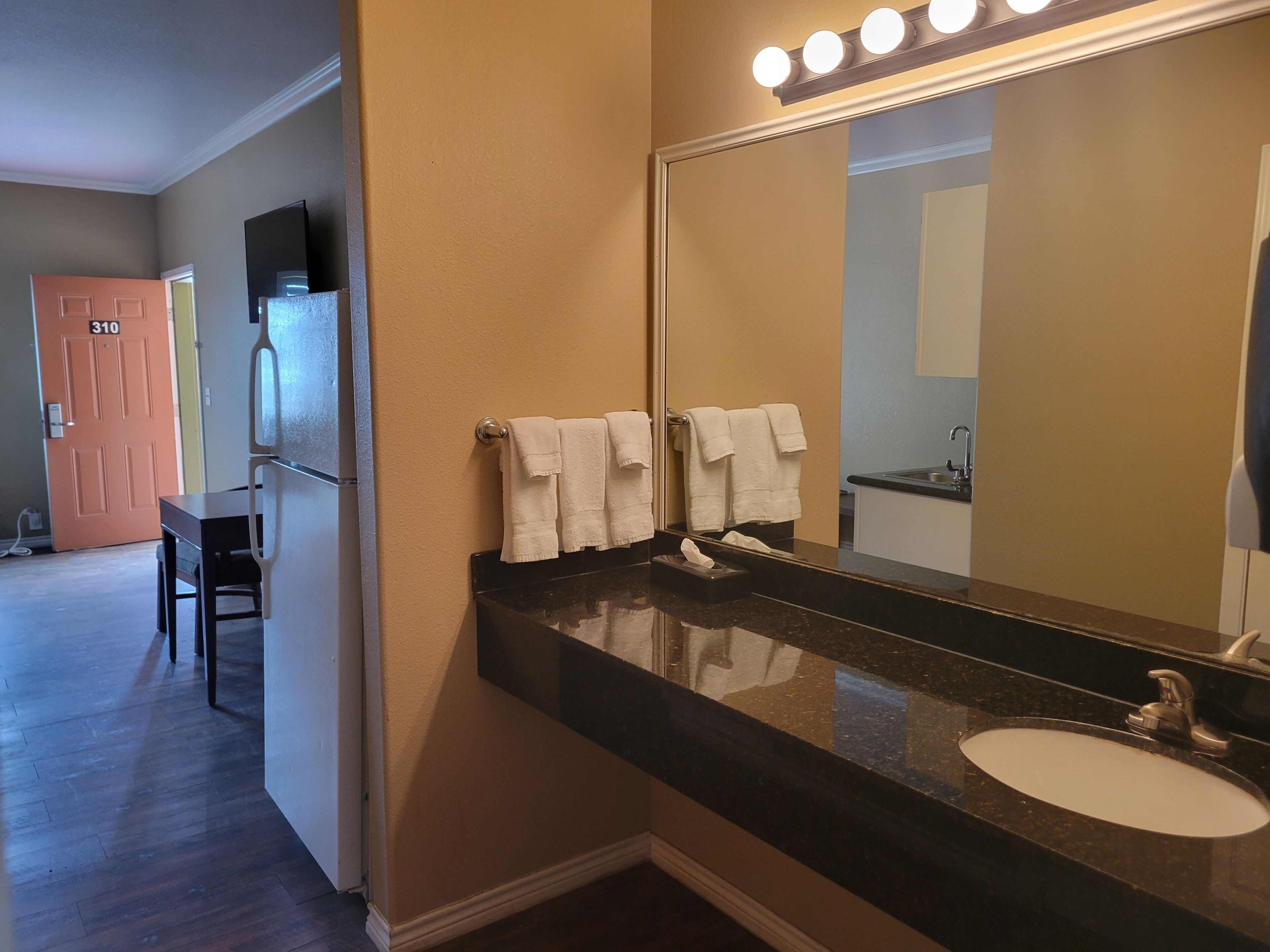 room | bathroom sink