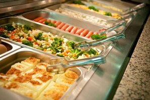 Tägliches inbegriffenes Frühstücksbuffet
