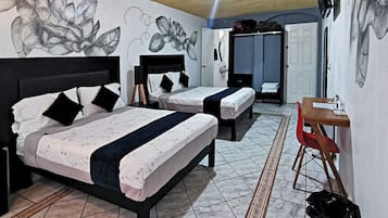 Chambre Double Familiale | Couette en duvet d'oie, matelas Select Comfort, décoration personnalisée