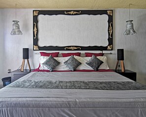 ห้องซูพีเรีย | ผ้านวมขนเป็ด, เตียง Select Comfort, ห้องพักตกแต่งอย่างมีเอกลักษณ์