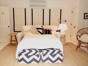 4 bedrooms, iron/ironing board, cots/infant beds, WiFi