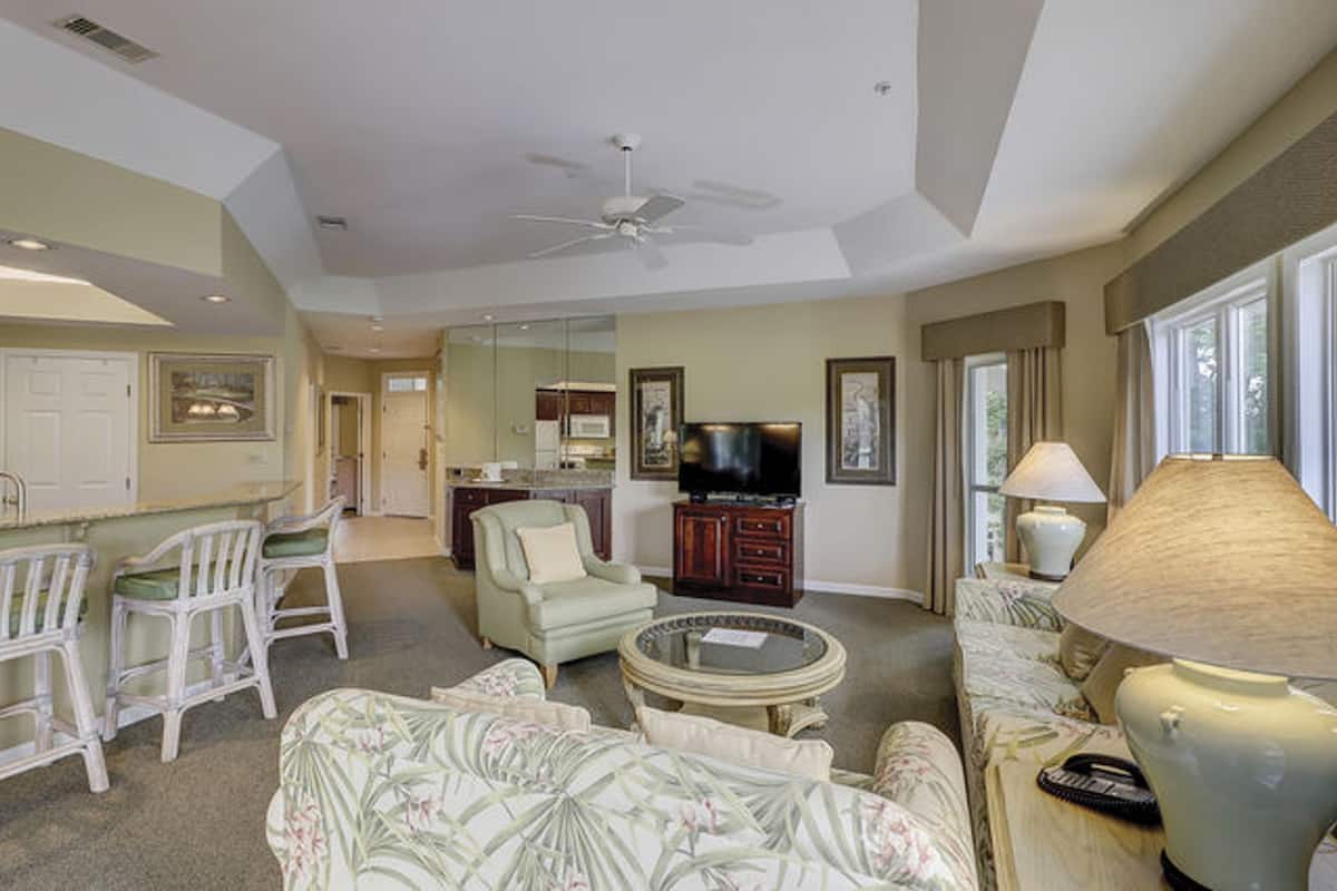Family Villa, 2 Bedrooms | Living room