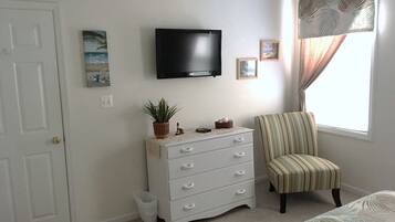 3 bedrooms, desk, free WiFi