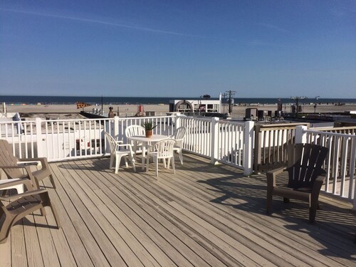 Ww420 East Poplar Avenue-1