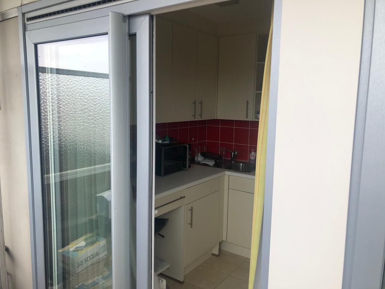 Microwave, coffee/tea maker, cookware/dishes/utensils