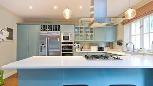 House (3 Bedrooms) | Interior - Delightful 3-bed Family Home, Bayswater (London)