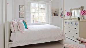 Unclassified image, 3 of 31, button - A Wonderful, Bright 4 Bed House in Fulham (London)