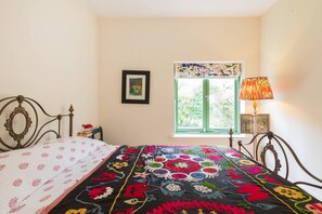 House (1 Bedroom)