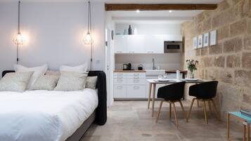 Soundproofing, iron/ironing board, WiFi, bed sheets