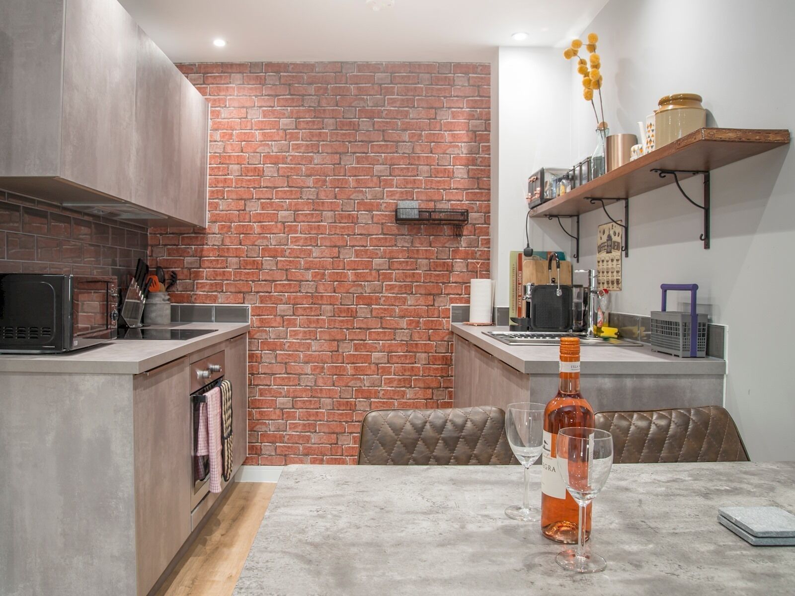 Fridge, microwave, oven, dishwasher