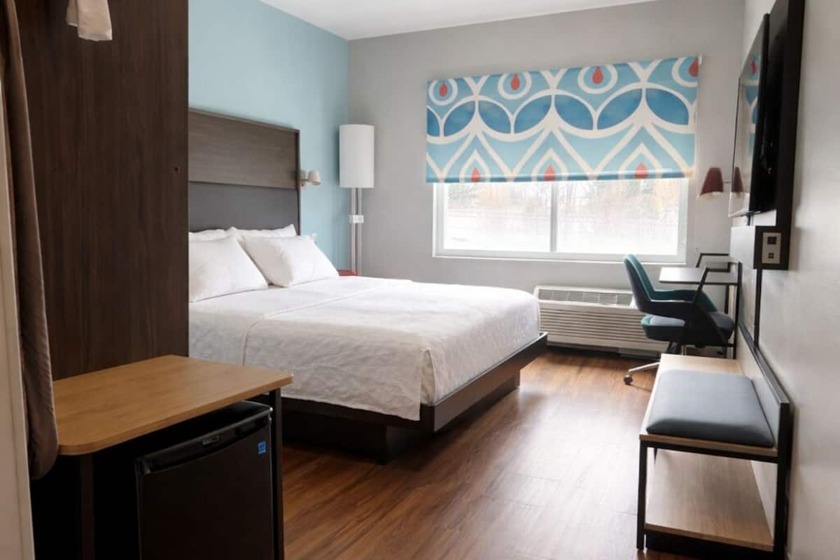 免费 WiFi、床单