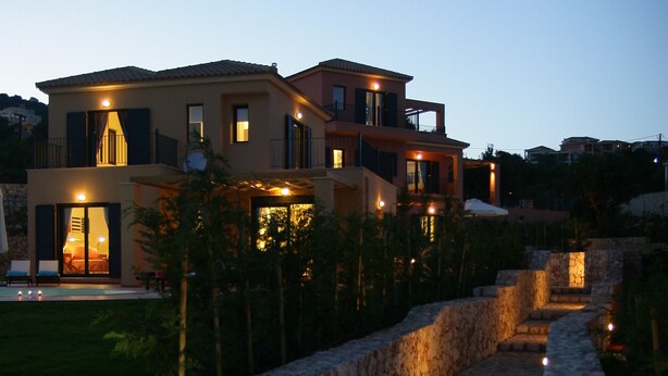 Property grounds - Villa B, Brio Exclusive | 4BR Seafront Family Villa with Private Pool & Jetty (Kefalonia Islands)